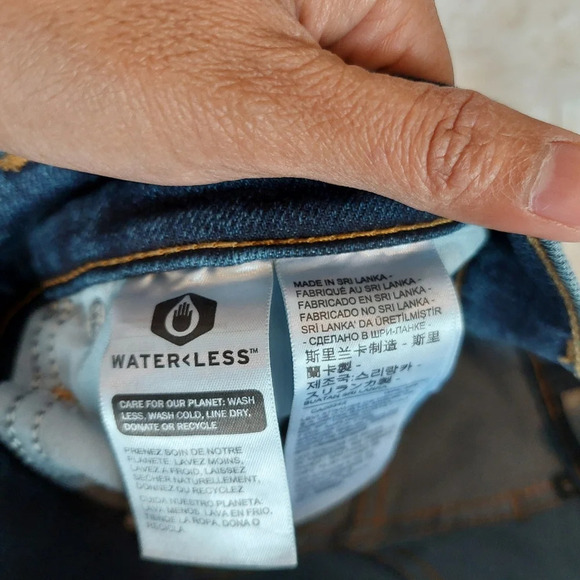 Levi's Silver Tab High Rise Mom Jean Size 28 - Picture 6 of 10